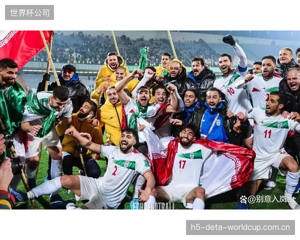 FIFA更新世界杯参赛队排名,韩国队位列第26位,落后于日本和伊朗,亚洲区排名第三。 FIFA更新世界杯参赛队排名,韩国队位列第26位,落后于日本和伊朗,亚洲区排名第三。